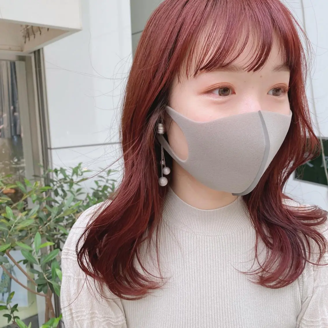 セミロング カラー ヘアアレンジ マツエク・マツパ ブラウンカラー レッドカラー レッドブラウン カラーマツエク 透明感カラー🫧ヘア セット🫧松本菜月の眉毛・アイブロウイメージ