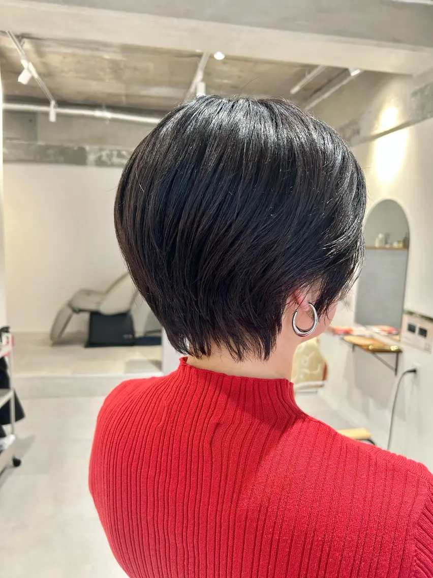 ショート 神部 あずみのヘアスタイル
