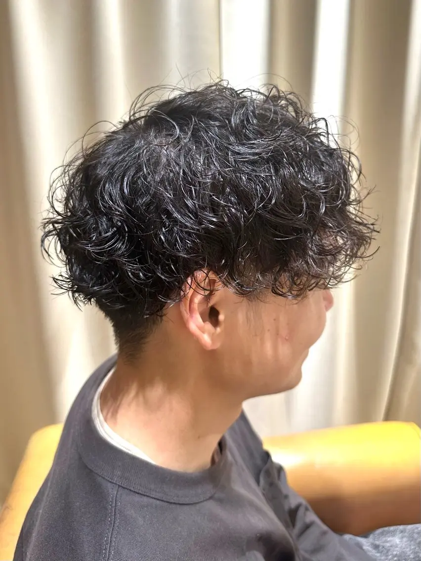 パーマ メンズ カット パーマ 岡本 葵のヘアスタイル