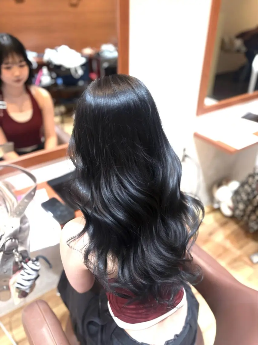 ロング カラー ヘアアレンジ 黒髪 透明感カラー 韓国風ヘア ヘアカラー トリートメント 🩷RIHO 🩷のヘアスタイル