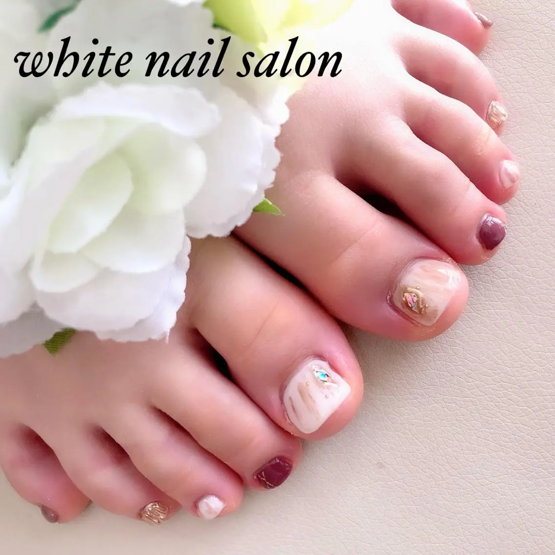 ネイル ジェルネイル ハードジェル 持ち込み ソフトジェル white nail salonのネイルデザイン