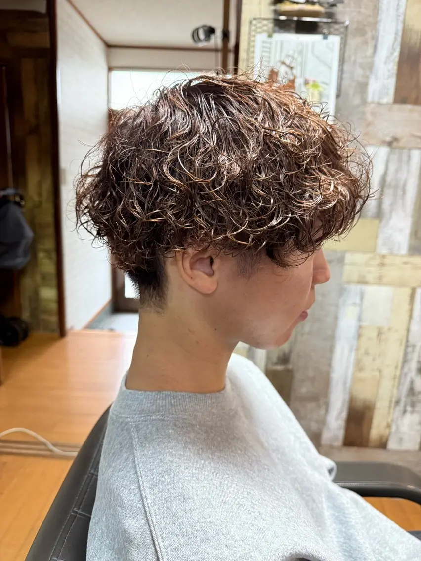 ミディアム パーマ メンズ ミディアムパーマ メンズパーマ カット パーマ メンズ特化型/永井 友貴のヘアスタイル