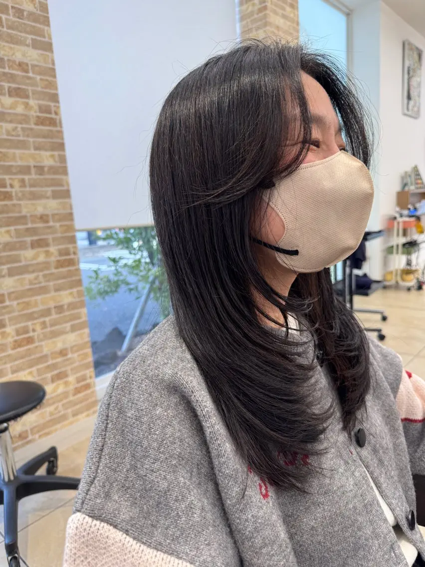 ミディアム カット ヘアカラー 佐藤留唯 似合わせ×アレンジのヘアスタイル
