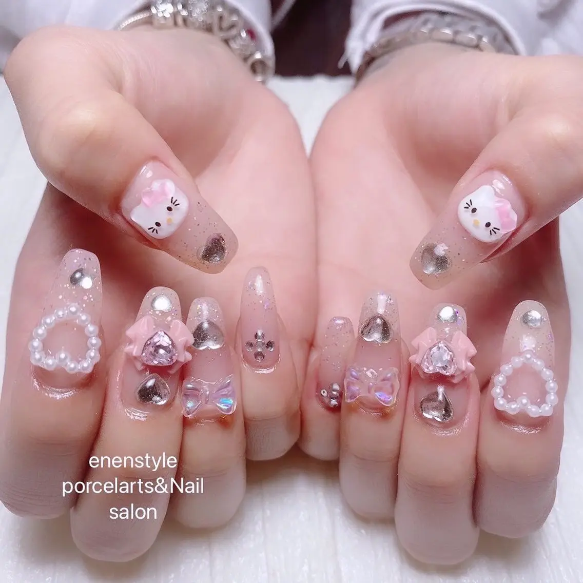 ネイル ハンドネイル 🐾enen style 🐾のネイルデザイン