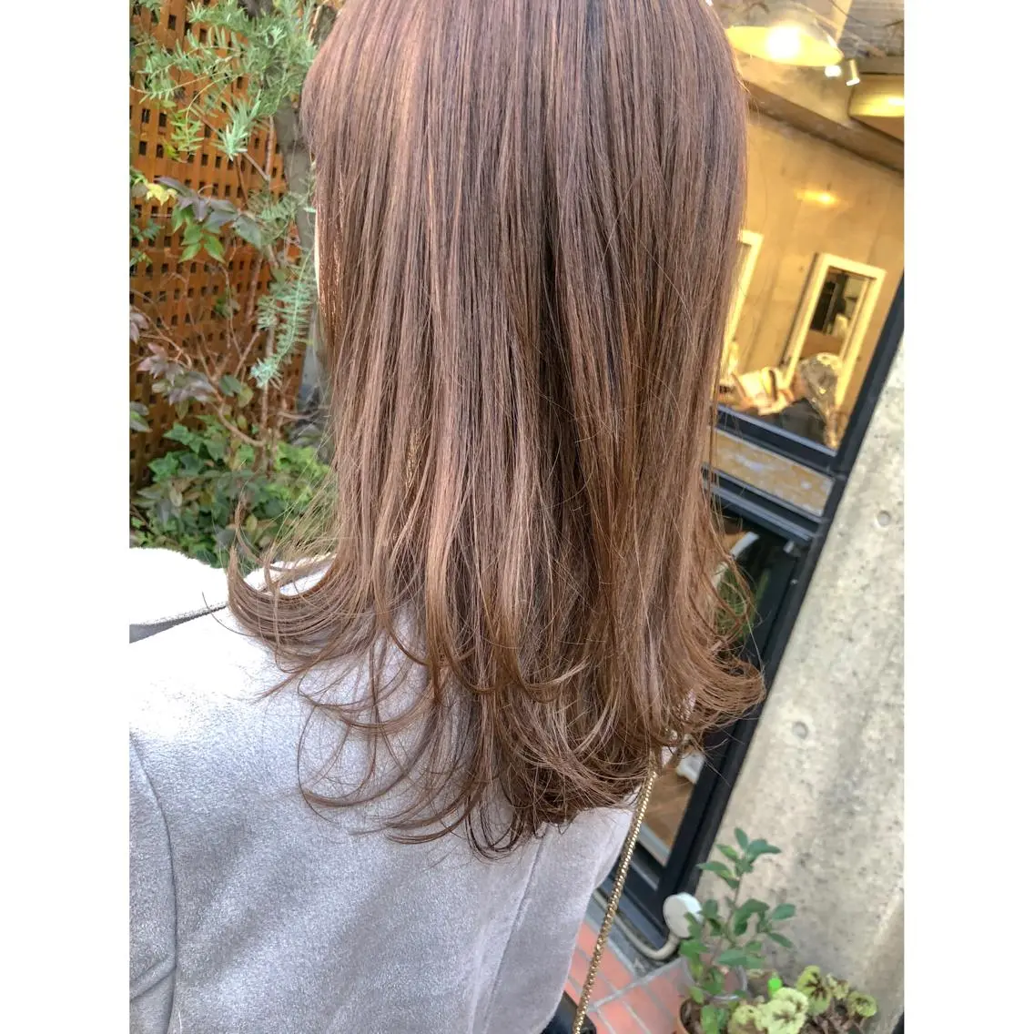 ミディアム カラー ベージュカラー 透明感カラー ミルクティーベージュ カット ヘアカラー トリートメント ヘアセット センスをお届けします 大谷将生infpのヘアスタイル