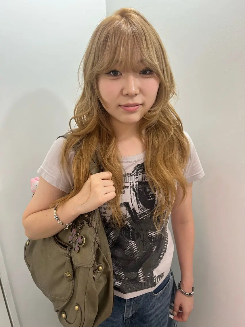 ロング 💥ウルフカット デザインあんな💥のヘアスタイル