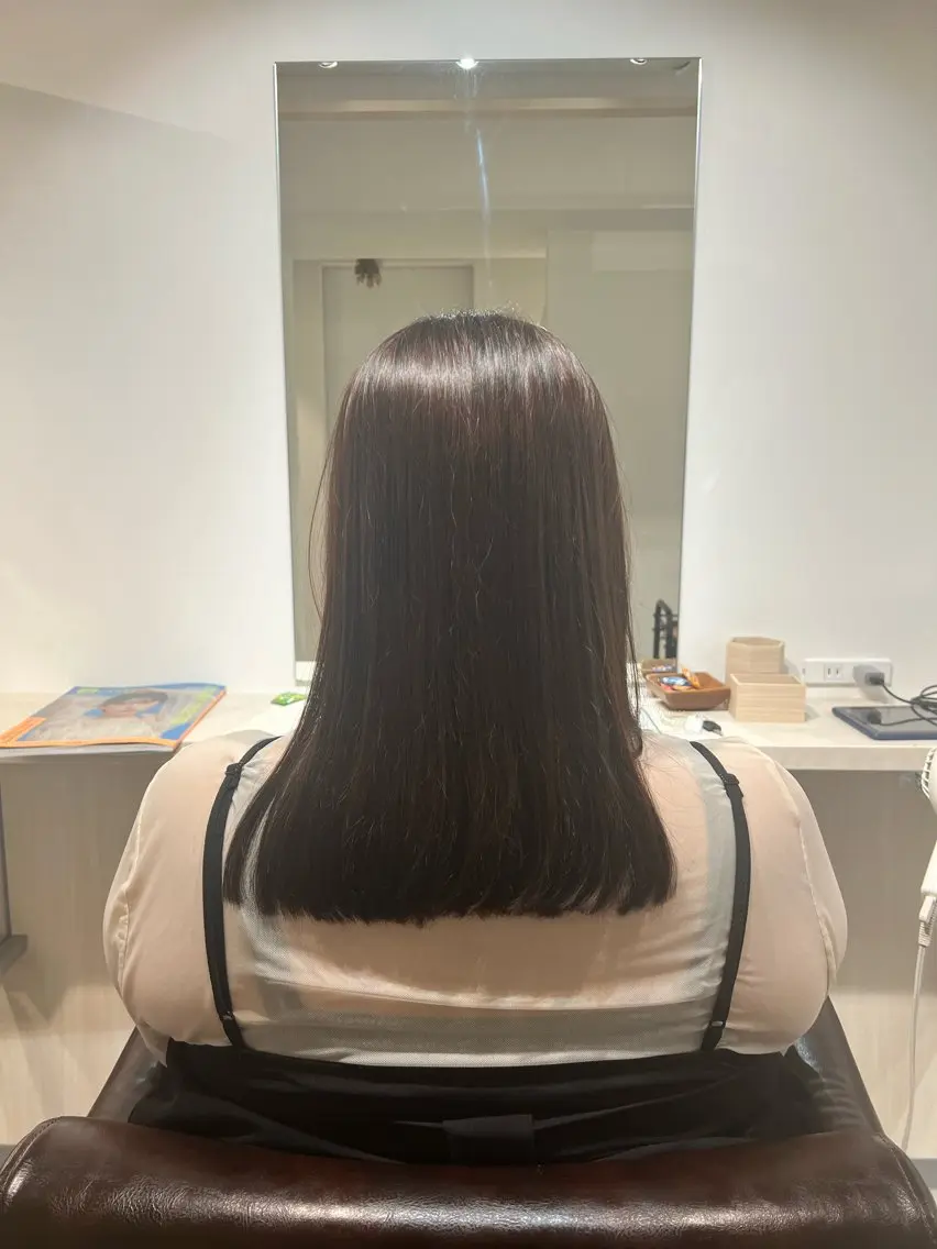 カット+酸性ストレート🧊の写真