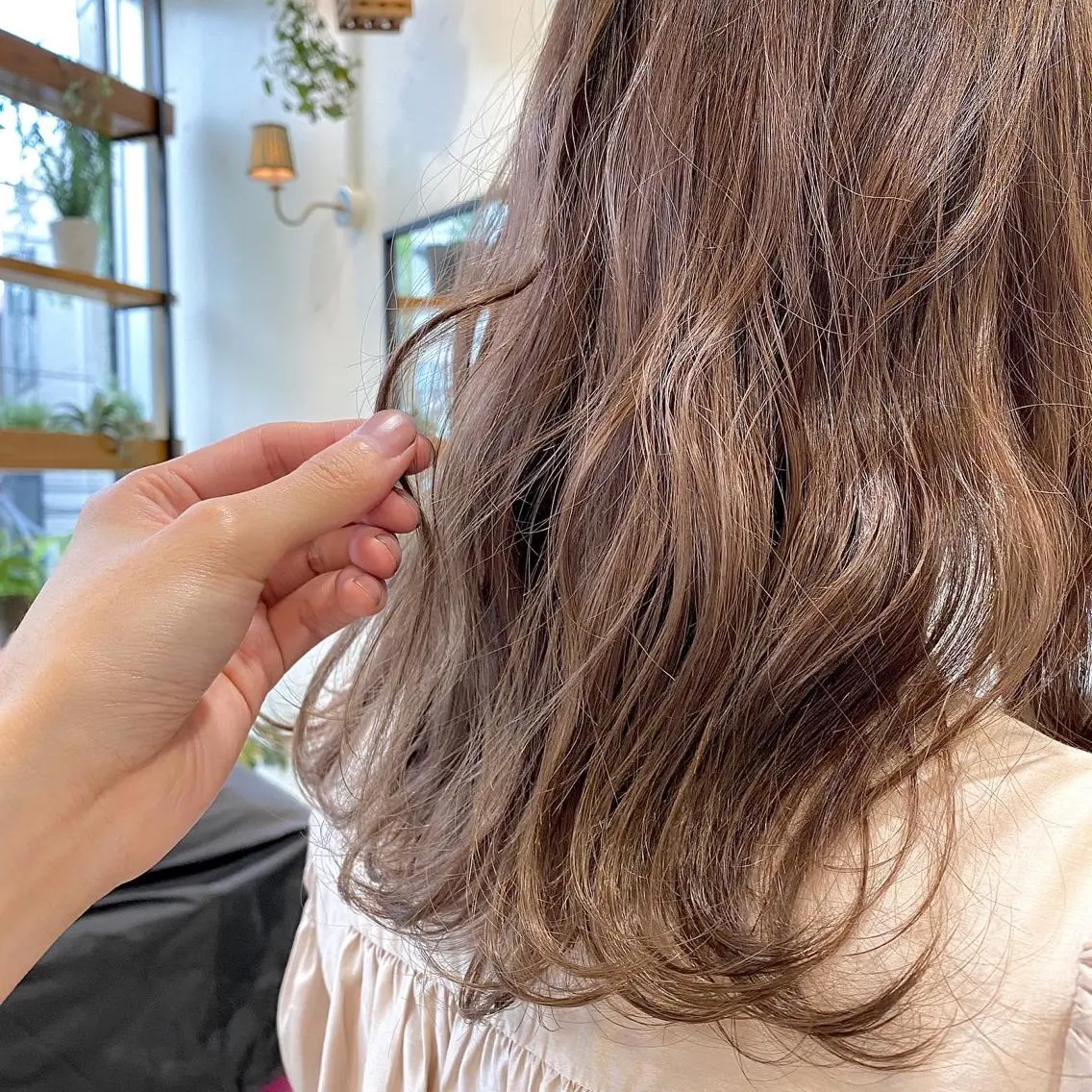 セミロング カラー ヘアアレンジ カット ヘアカラー トリートメント ヘッドスパ 【ダメージレス施術】 【透明感】北村 拓也のヘアスタイル