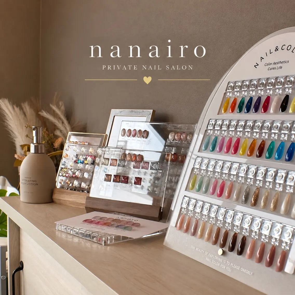 nanairo aimiのネイルデザイン