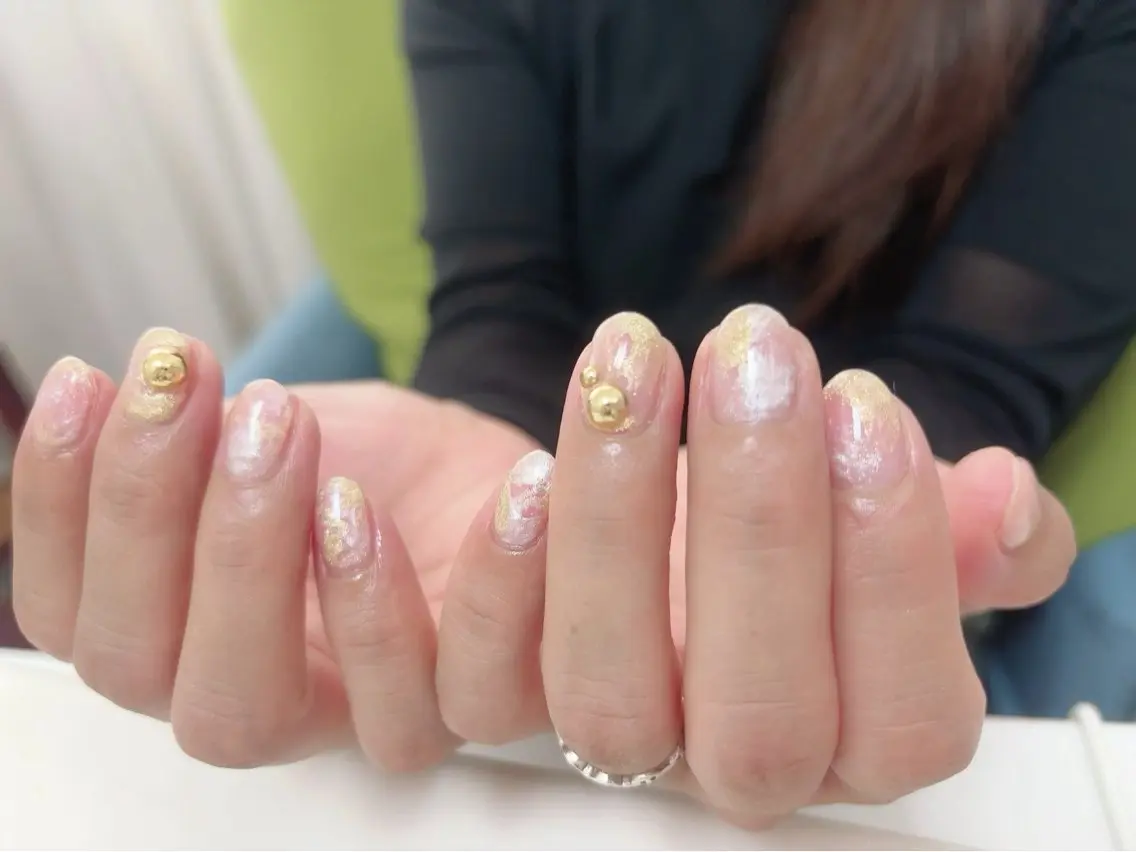 ネイル ハンドネイル mano nella manoのネイルデザイン