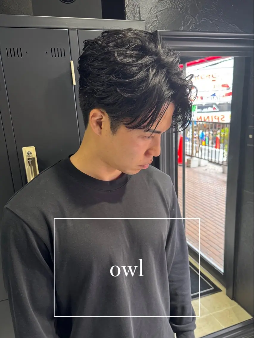 ショート ヘアアレンジ メンズ センターパート フェザーパーマ メンズパーマ ショートヘア メンズ専門 美容師✨ アメ村 堀江颯瑛のヘアスタイル