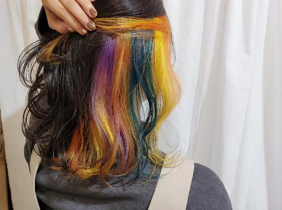 カラー パ ルのヘアスタイル
