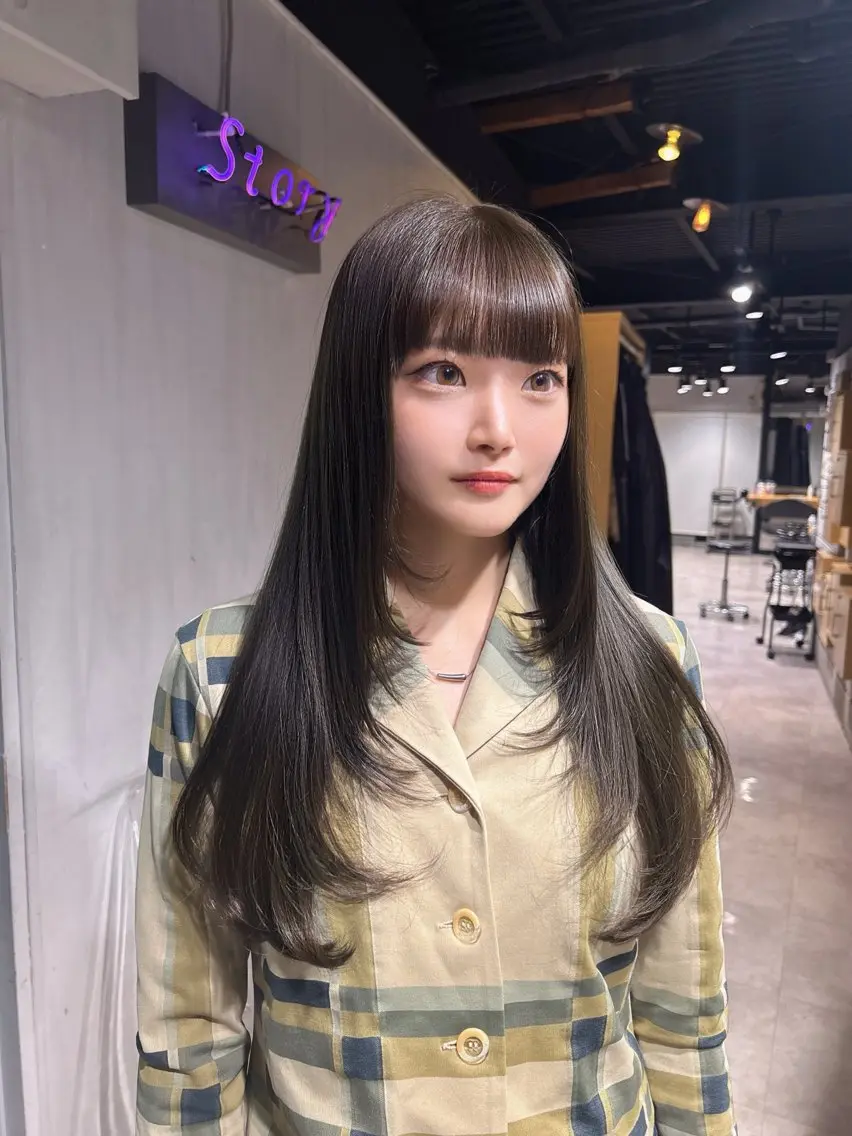 ロング 韓国風カラー 卒業式のヘアスタイル ハッシュカット 韓国風ヘア レイヤーカット MEI🎀レイヤー 🎀韓国styleのヘアスタイル