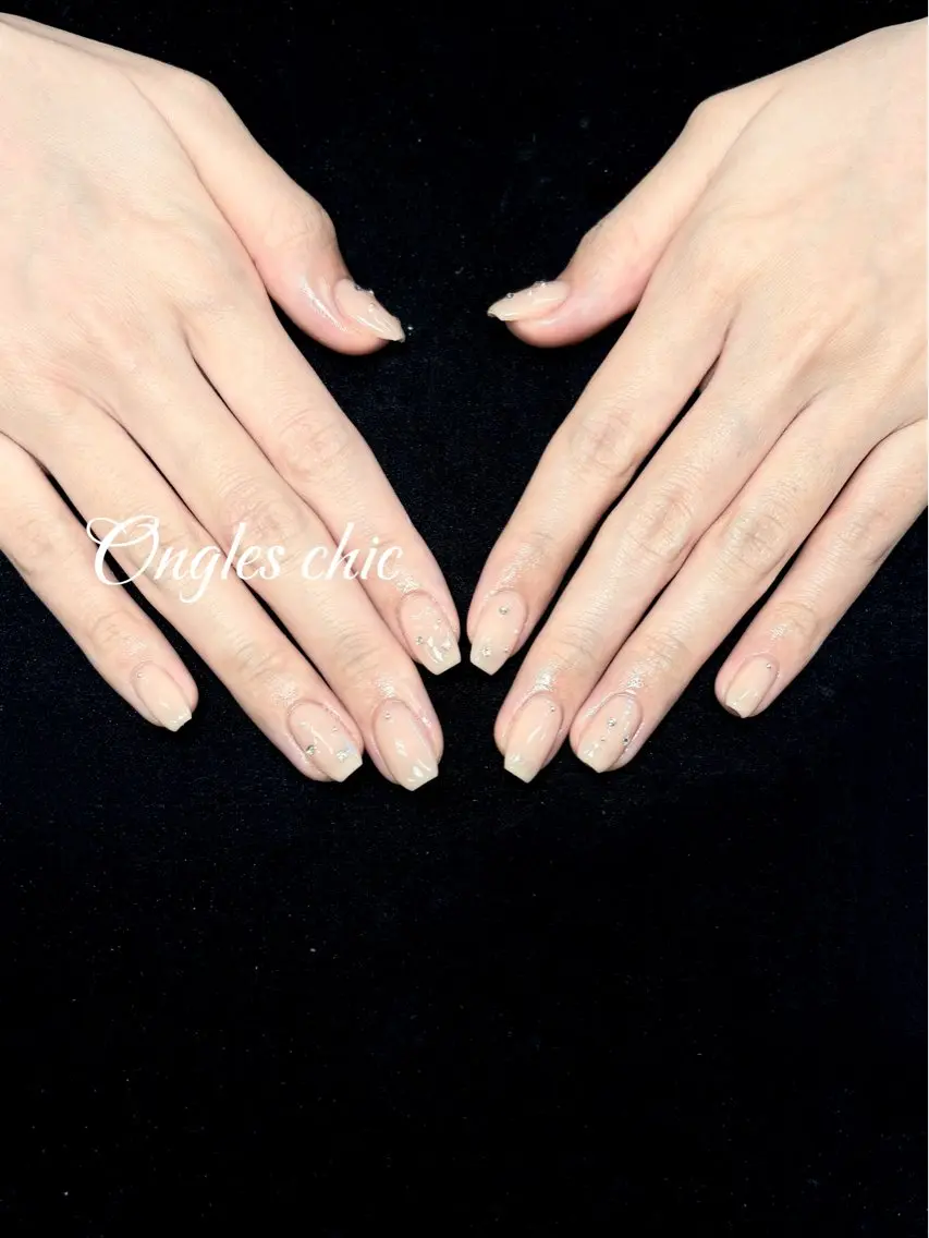 ネイル ハンドネイル ongles chicのネイルデザイン