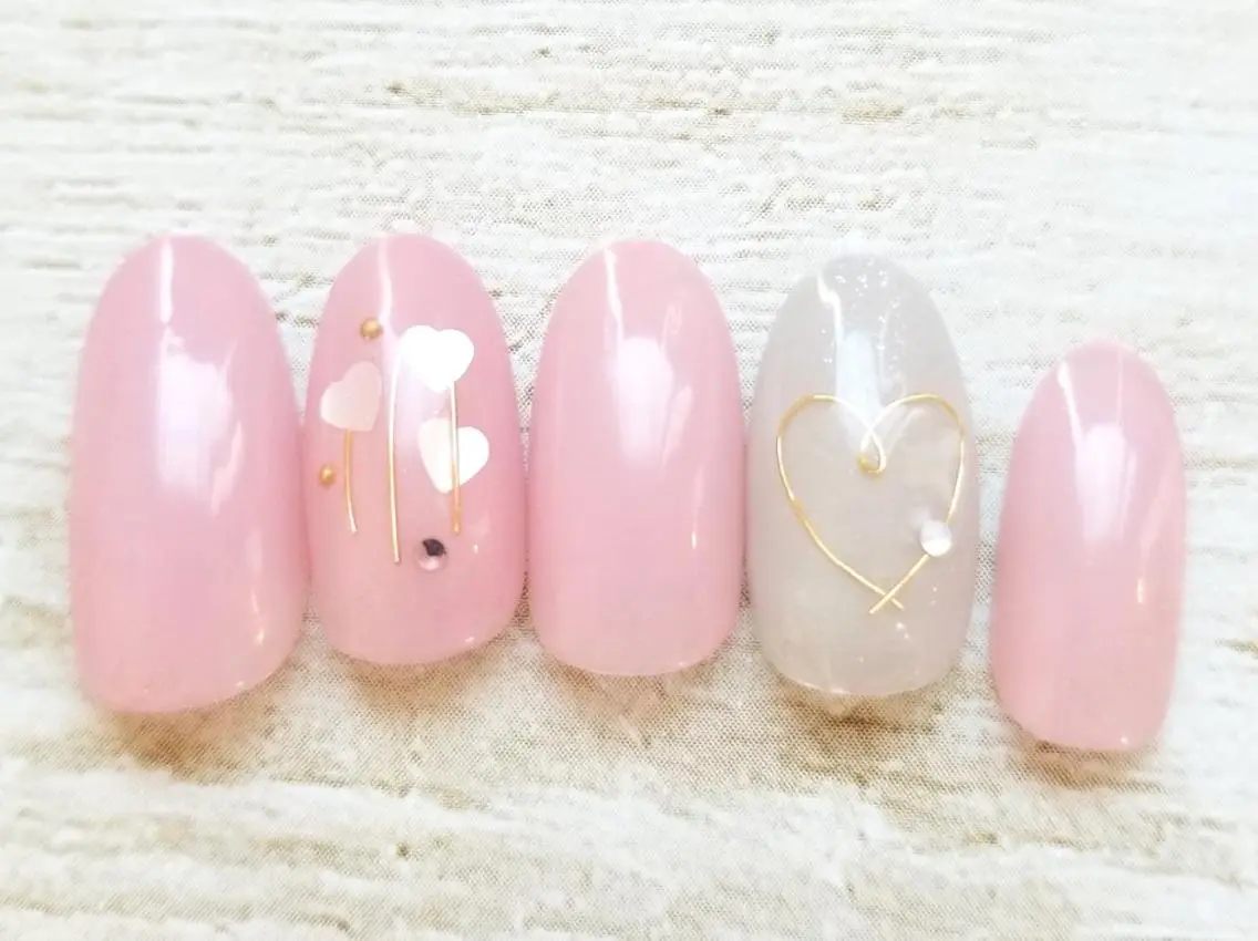 ネイル ハート nijiiro🌈 サトウのネイルデザイン
