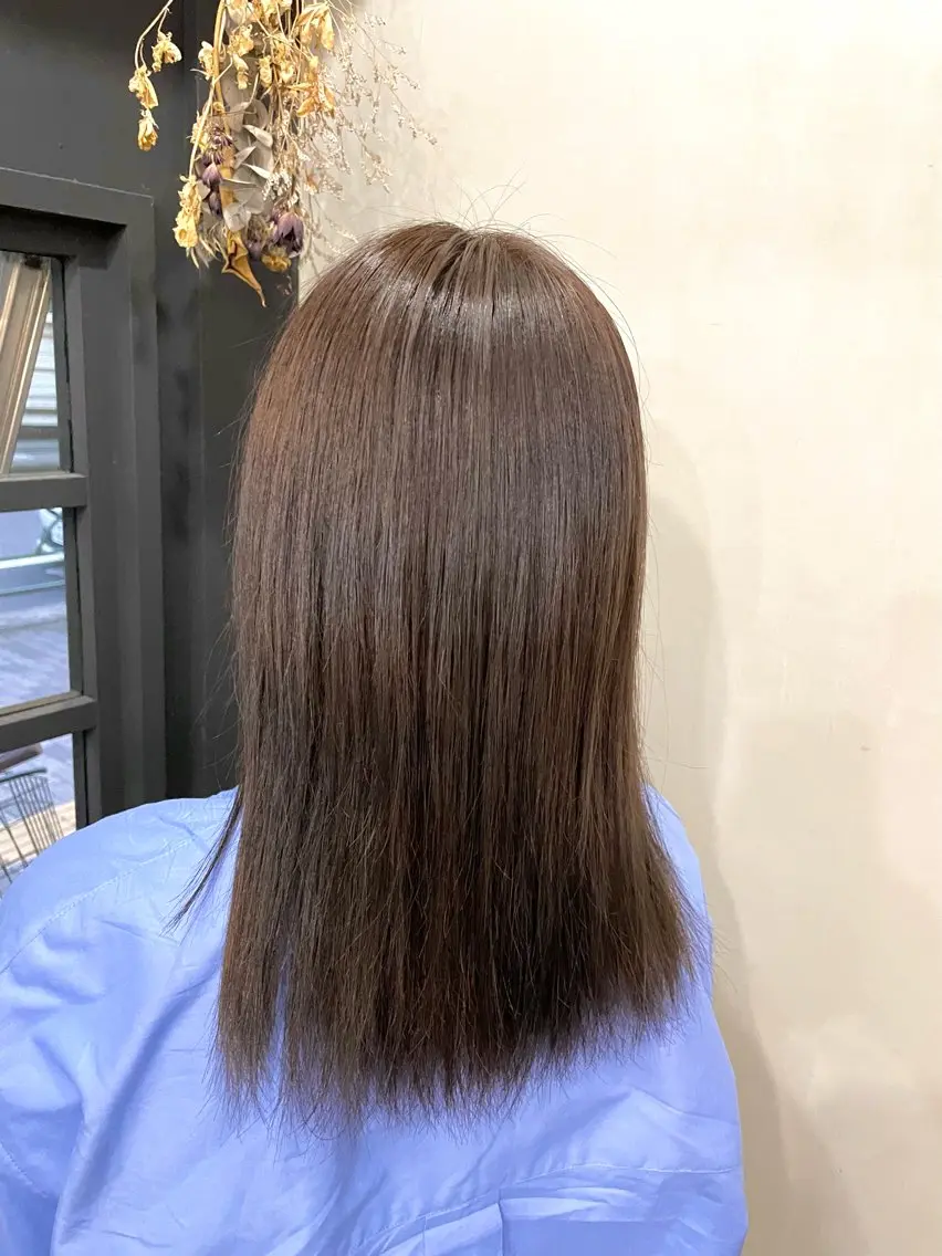 ロング カラー アッシュ アッシュブラウン ブラウンカラー ヘアカラー ヘッドスパ ✨レディースカット モデル募集✨イブキのヘアスタイル