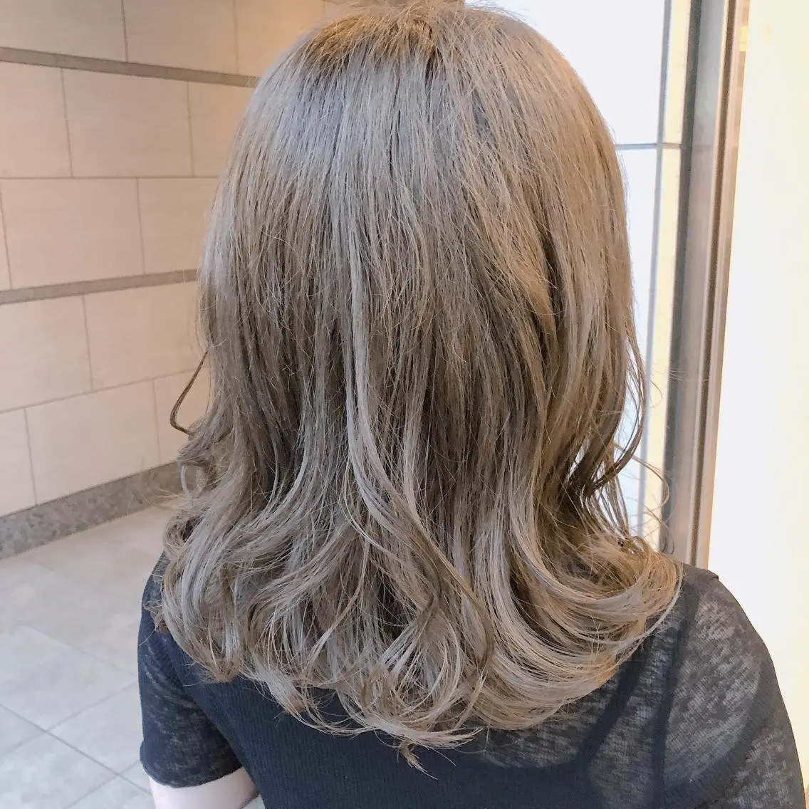 ミディアム カラー ベージュカラー ミルクティーベージュ 💚 nao💚のヘアスタイル