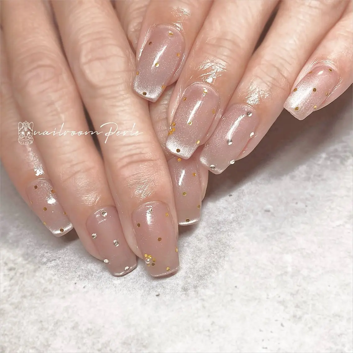 ネイル キラキラネイル マグネットネイル シンプルネイル ハンドネイル nail room Perleのネイルデザイン