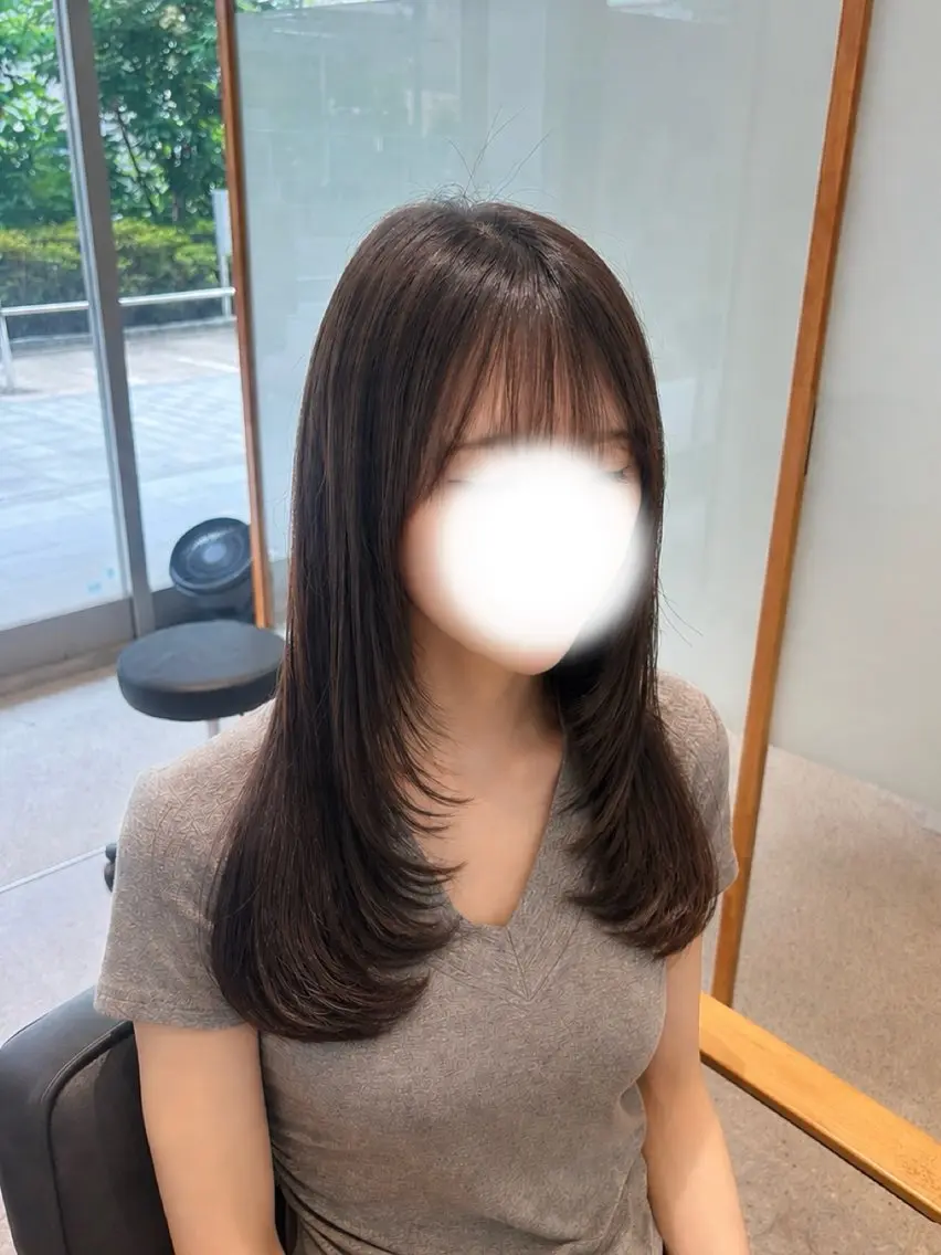 ロング レイヤーカット カット Cocoro 艶カラー🎀のヘアスタイル
