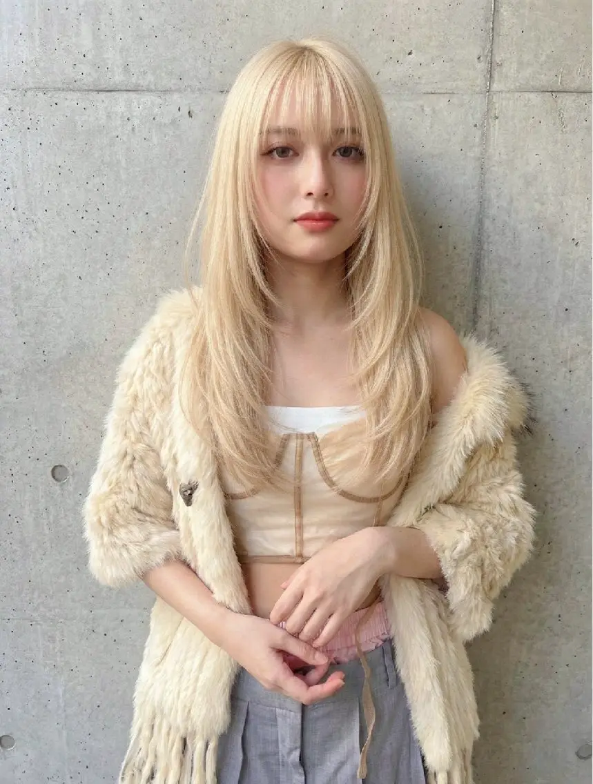 ロング カラー ヘアカラー トリートメント piLLon 心斎橋のヘアスタイル