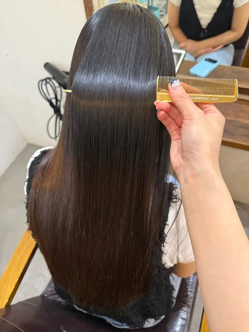 酸熱トリートメント+毛先カットの写真