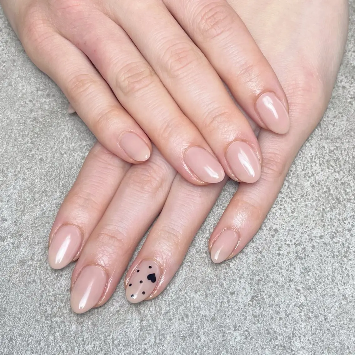 ネイル ハンドネイル nailroom DIASOMNIAのネイルデザイン