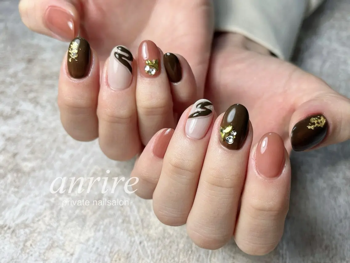 ネイル ブラウン ハート バレンタイン ハンドネイル nailsalon anrireのネイルデザイン