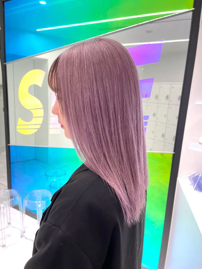 ミディアム カラー ヘアカラー 🤍💕ブリーチカラ ーAyaka💕🤍のヘアスタイル