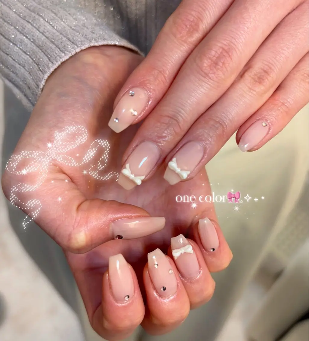 ネイル ハンドネイル ViViA momokaのネイルデザイン
