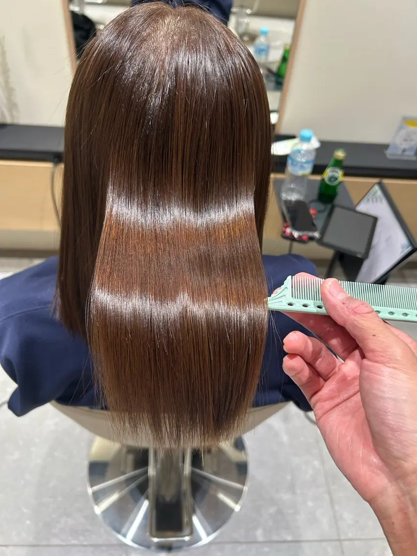ショート カラー 柳澤 武宏のヘアスタイル