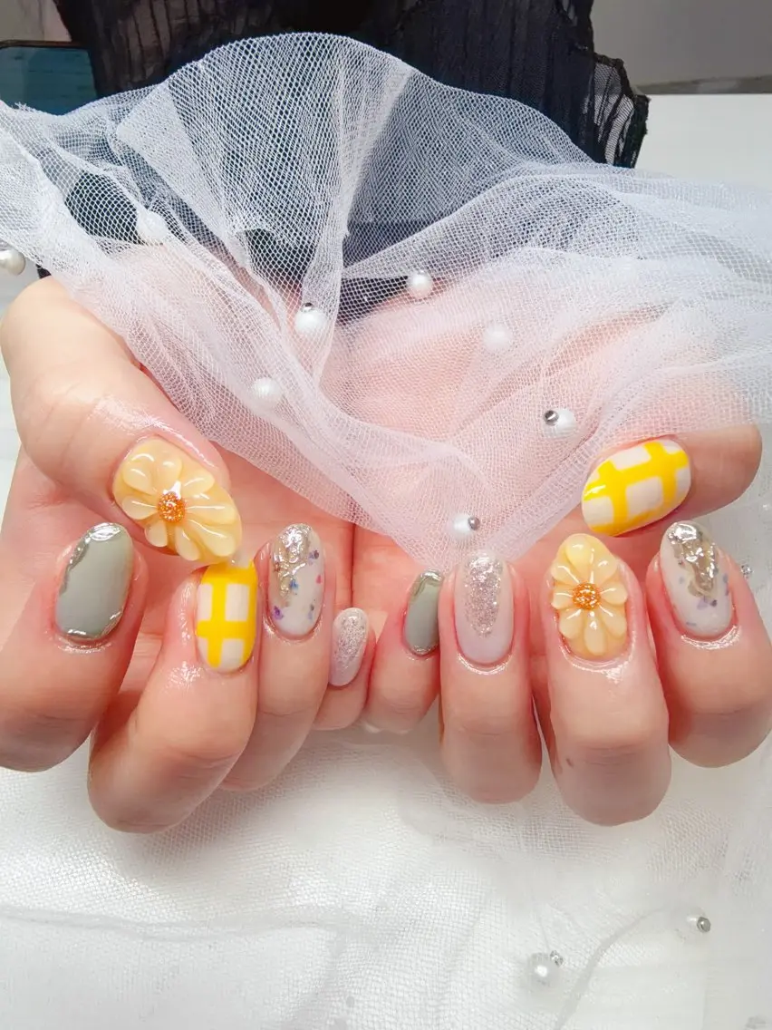 ネイル オーロラネイル チークネイル 成人式 長さ出し ジェルネイル ハンドネイル YUYI.nail salonのネイルデザイン