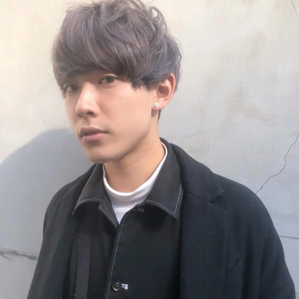 ショート カラー ブリーチ ケアブリーチ 透明感カラー グレージュ カット ヘアカラー トリートメント 山中 直輝のヘアスタイル