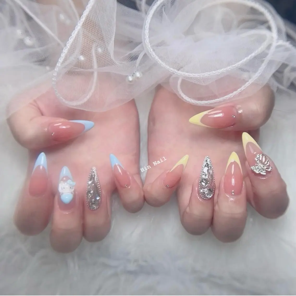 ネイル ハンドネイル HIN NAILのネイルデザイン