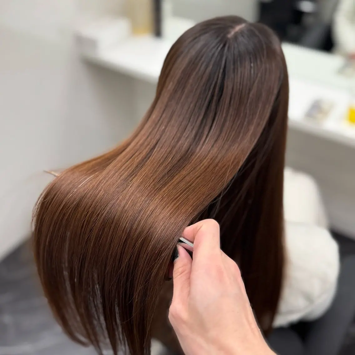 ロング パーマ 髪質改善 韓国風ヘア 縮毛矯正 トリートメント ヘアカラー トリートメント 髪質改善Ⅰ透明感 艶カラーⅠたつやのヘアスタイル