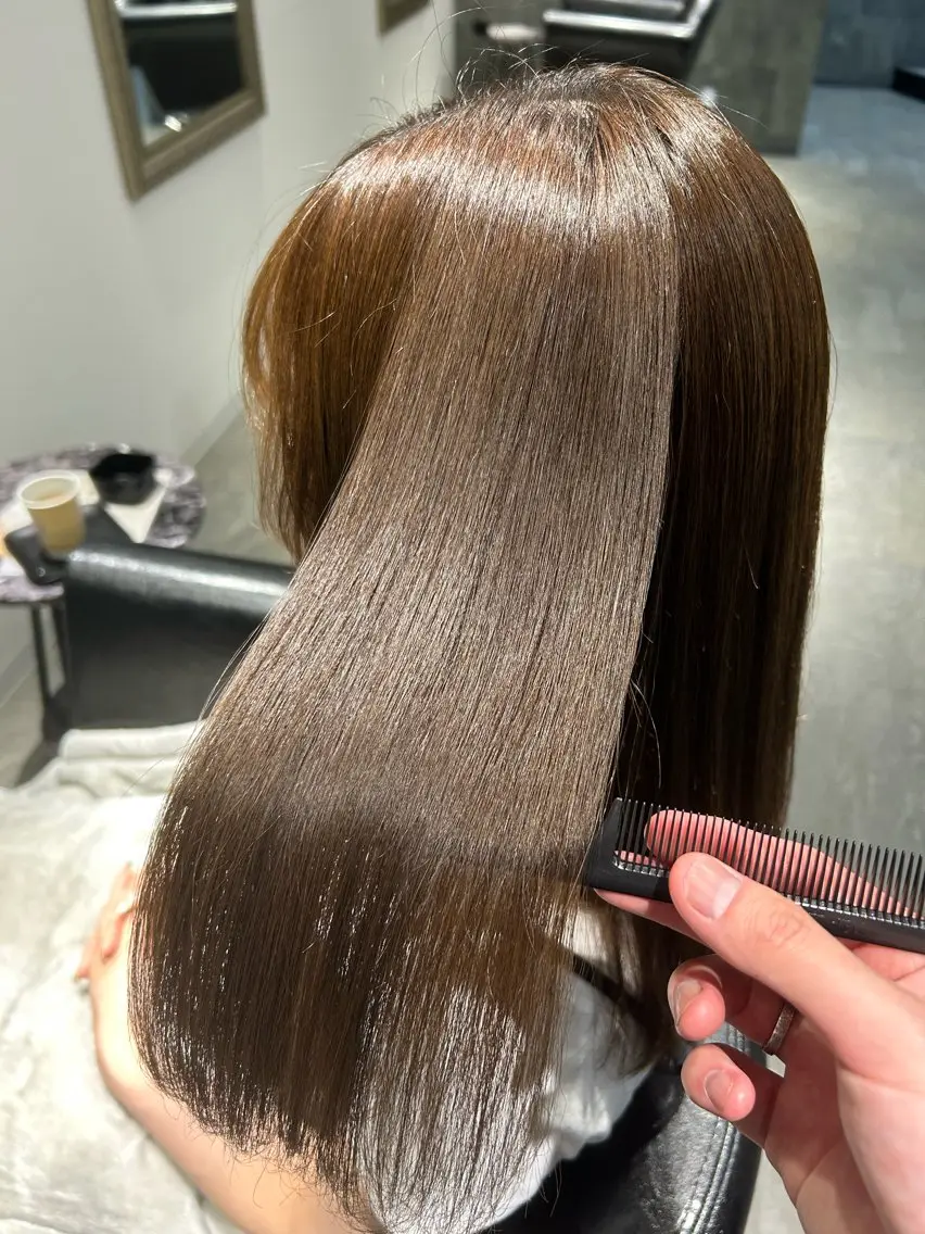 セミロング カット ヘアカラー トリートメント 髪質改善特化🫧 梶川　歩哉のヘアスタイル
