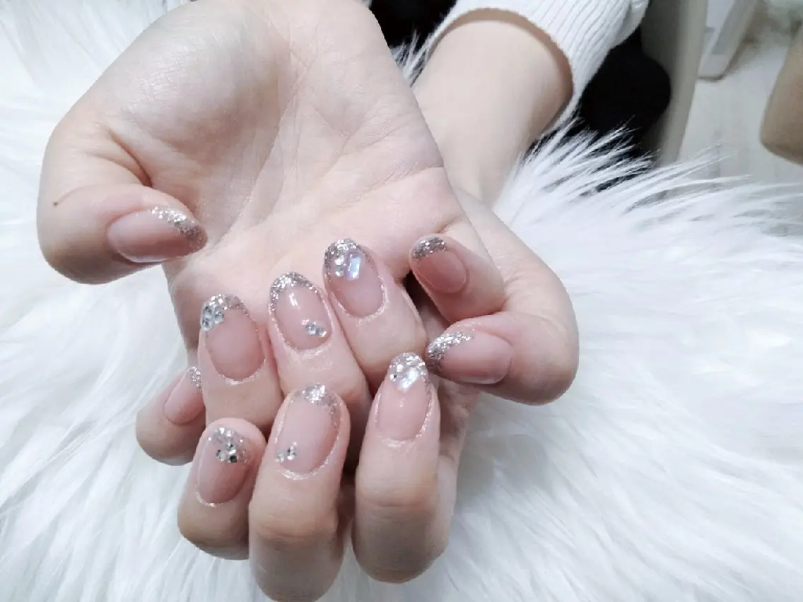 ネイル シンプルネイル Beaubie nailサロンのネイルデザイン
