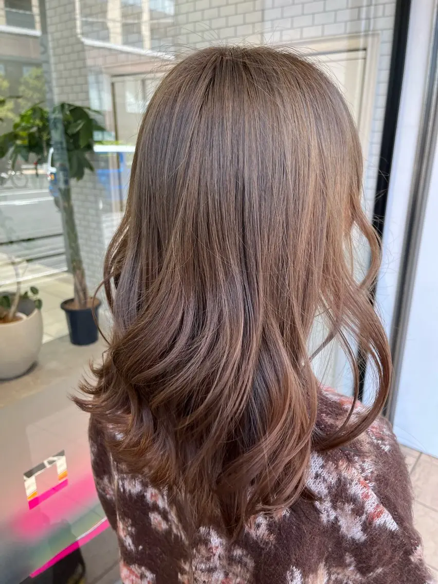 カラー ベージュカラー ブリーチ ミユウ🌼ブリーチ / ダブルカラーのヘアスタイル