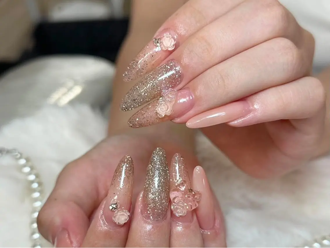 ネイル ハンドネイル mochi nailsのネイルデザイン