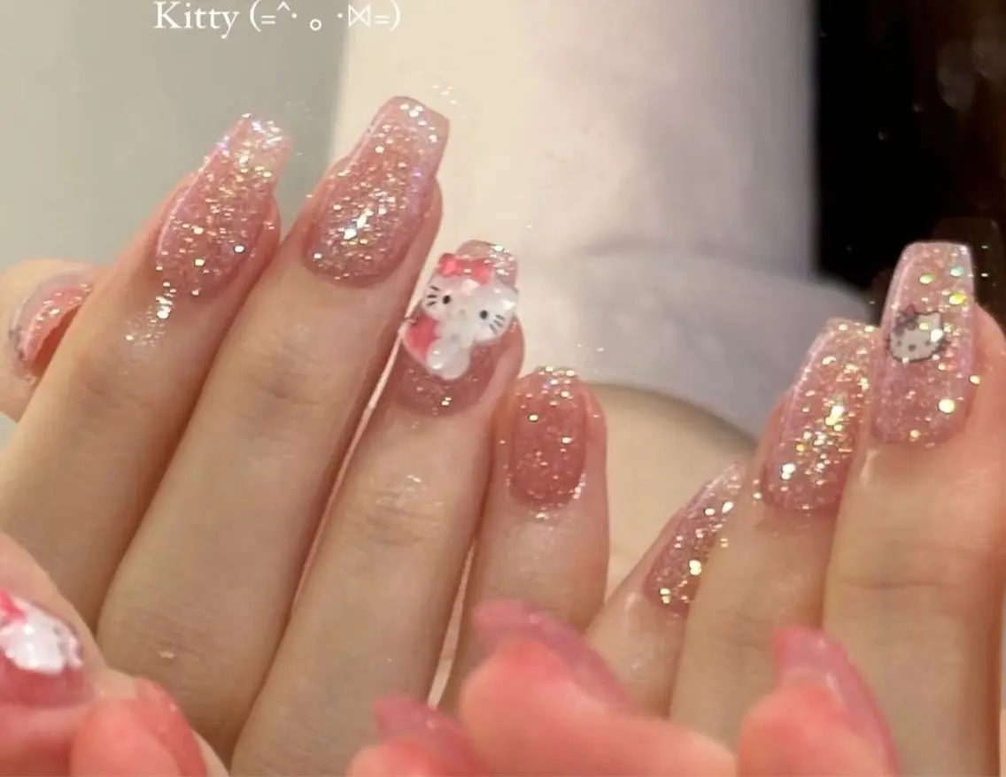 ネイル アートネイル オーロラネイル チークネイル フレンチネイル ガラスフレンチ 🎀🎀YooLi Nail Salonのネイルデザイン