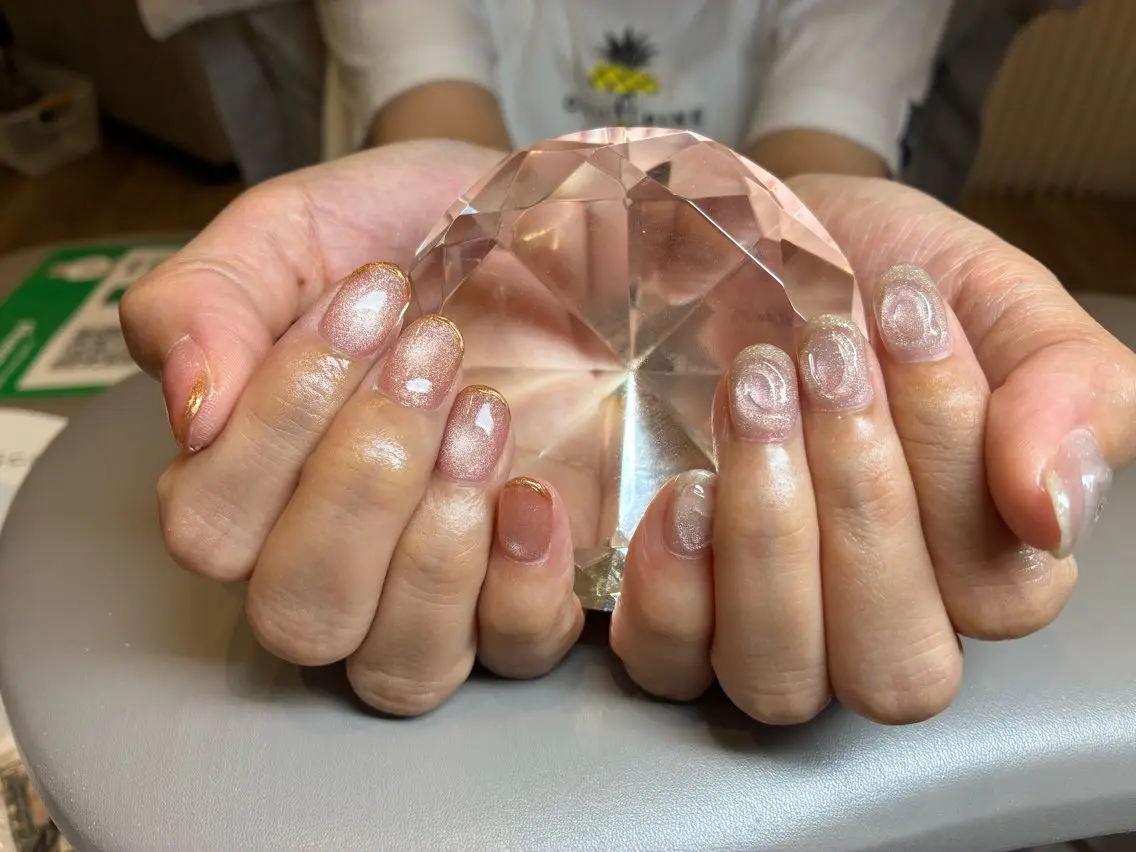 ネイル ハンドネイル ECRLN Atsumiのネイルデザイン