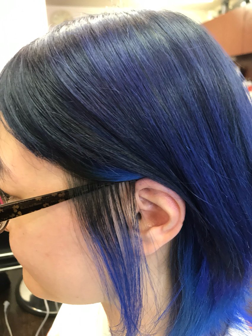 ショート カラー 桧山 真のヘアスタイル