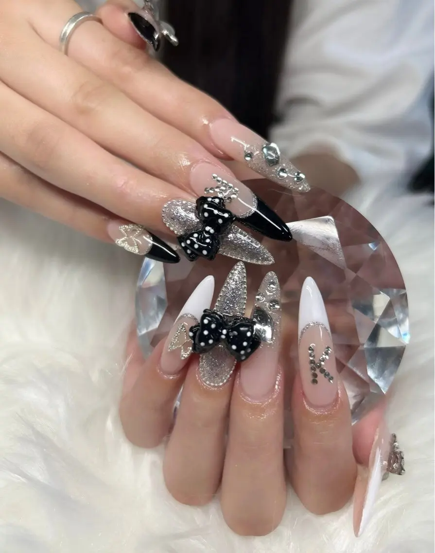 ネイル アートネイル オーロラネイル チークネイル 長さ出し フットネイル Smile nails92のネイルデザイン