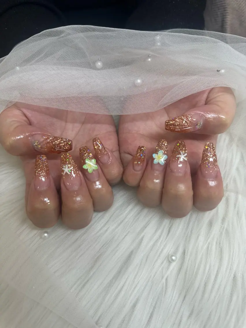 ネイル ハンドネイル AOAQUA SHIORIのネイルデザイン