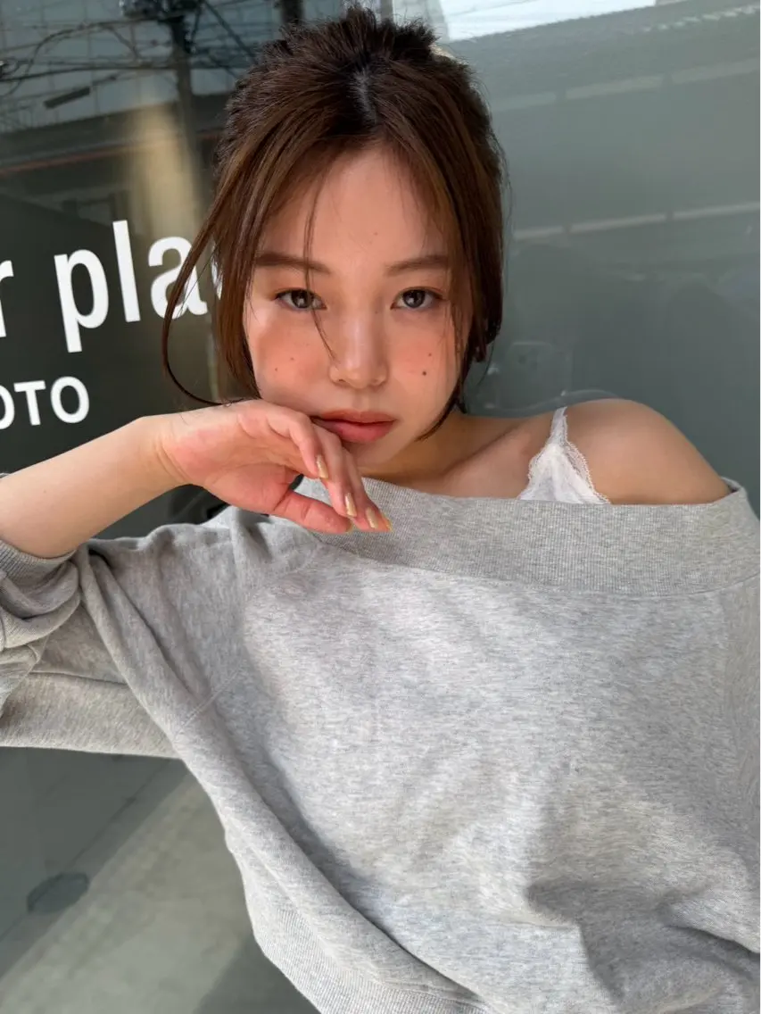 セミロング 鍛治 美月稀のヘアスタイル