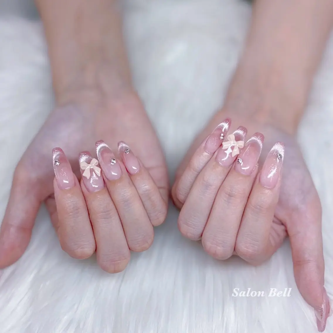 ネイル フレンチネイル マグネットネイル マグネットフレンチ ハンドネイル salon Bell (Ann)のネイルデザイン