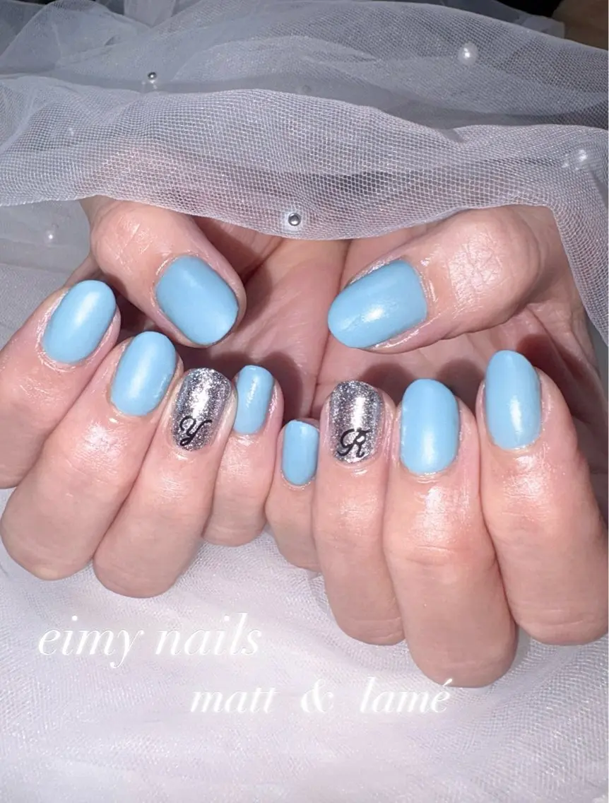 ネイル ラメ(グリッター) 水色 マットネイル ワンカラーネイル シルバー ハンドネイル eimy nails♡のネイルデザイン