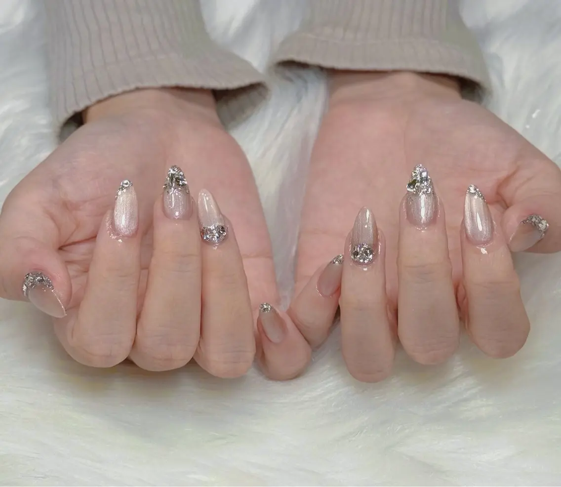 ネイル アートネイル オーロラネイル ジェルネイル 韓国ネイル ロングネイル ハンドネイル Nichi Nailsのネイルデザイン