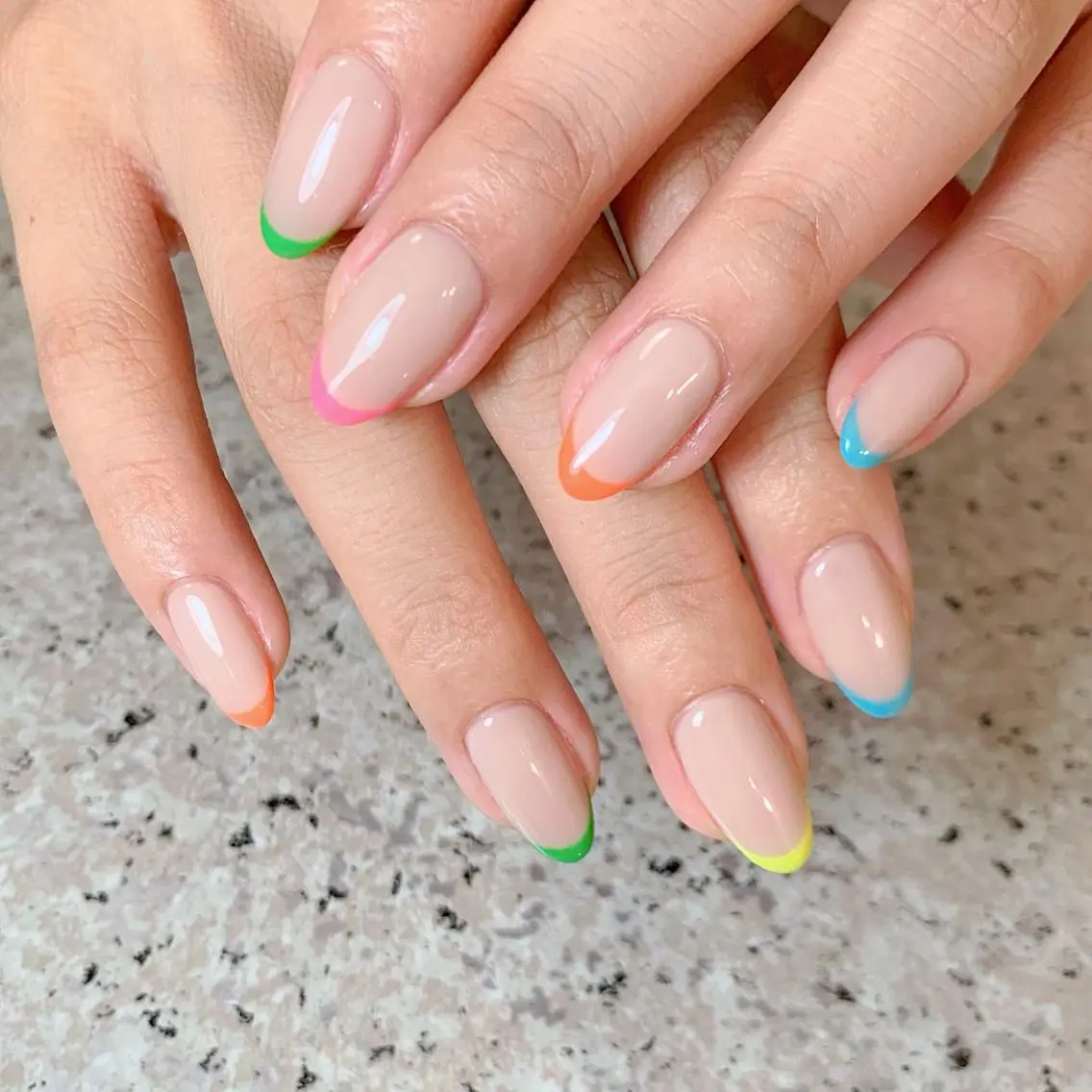 ネイル フレンチネイル nailsalon maluriのネイルデザイン