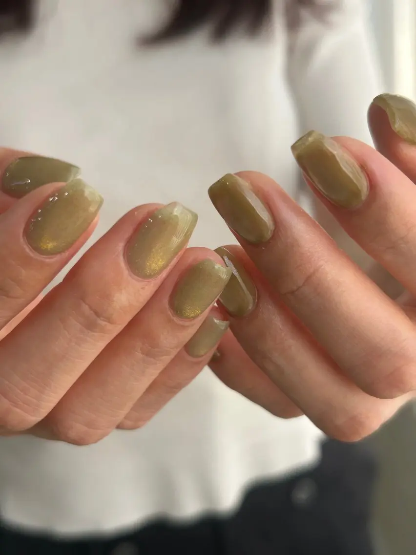 ネイル グリーン ハンドネイル senn. amiのネイルデザイン