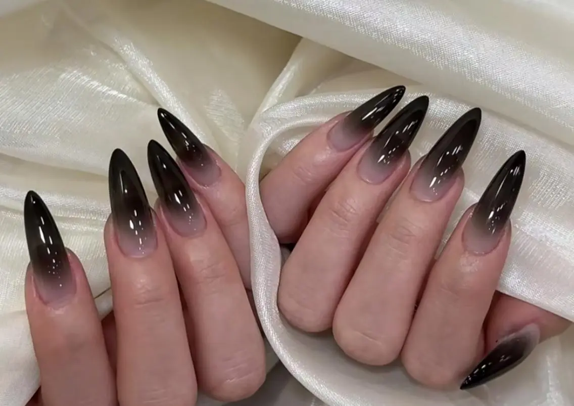 ネイル ハンドネイル 🎀 NaNa_nailのネイルデザイン